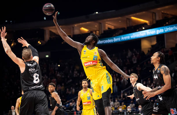 越来越多的 越来越多的